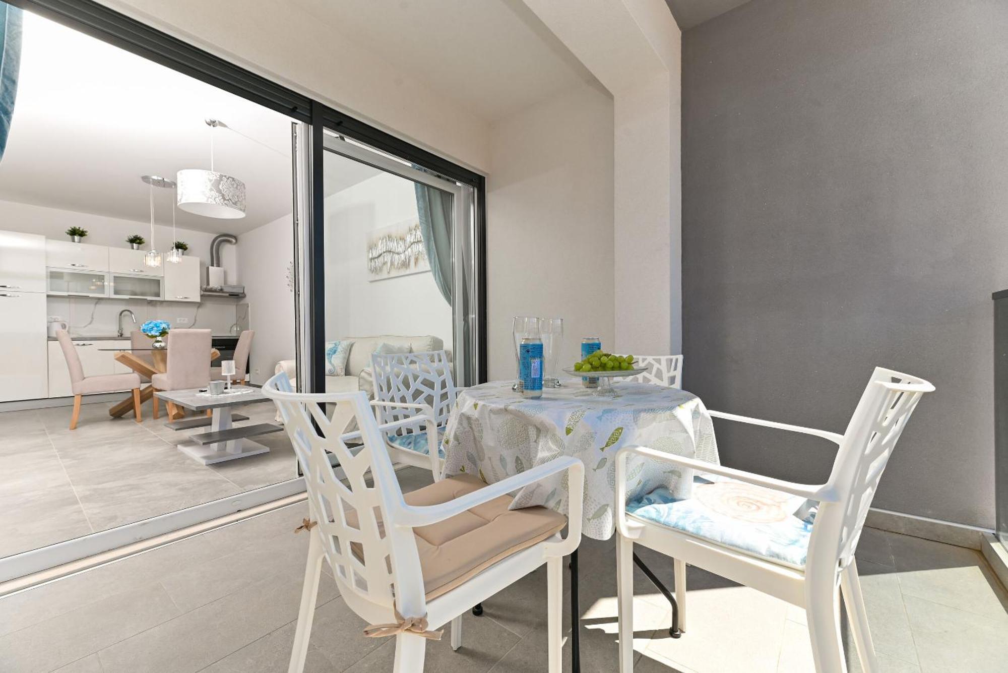 טרוגיר Apartments Diva מראה חיצוני תמונה